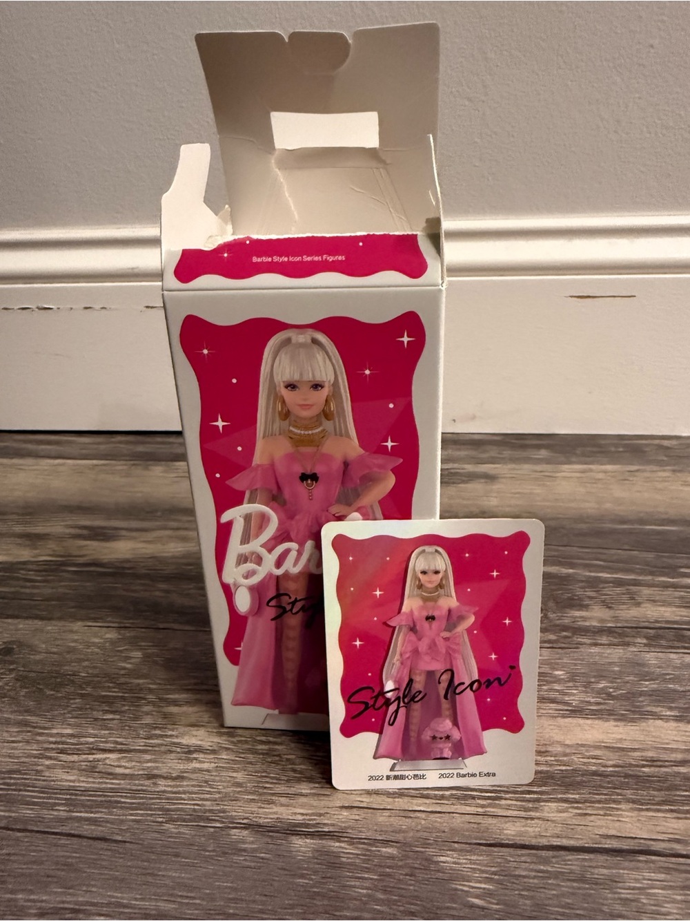 Pop Mart Barbie Style Icon Series Collectible Blind Box Figure 2022 Extra